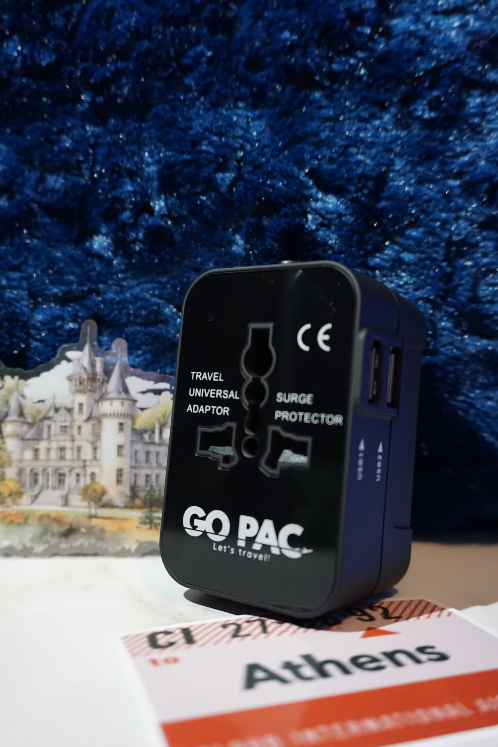 Universal Travel Adapter: The Ultimate Travel Companion