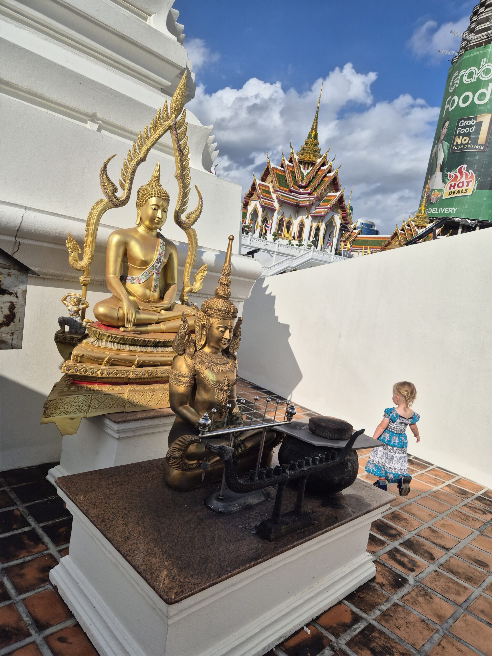 Thailand Digital Arrival Card: A Guide For Families